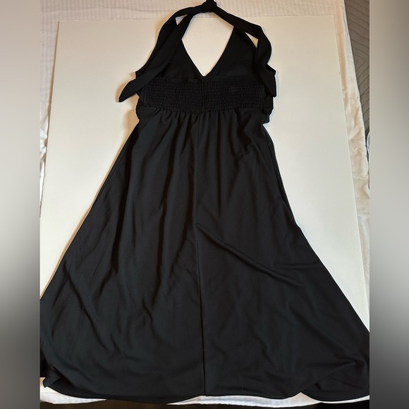 Women’s Black IOS Halter Tie Dress Size M Sleeveless Stretch Cocktail Party - Picture 3 of 5